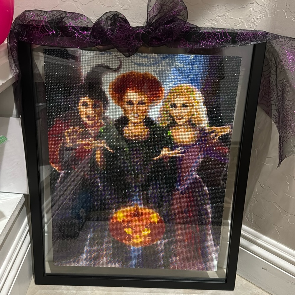 Hocus Pocus Diamond art poster in frame